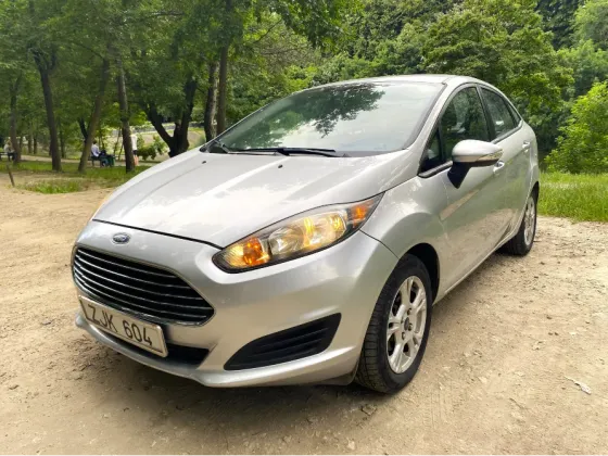 Ford Fiesta 2014 год Рыбница Рыбница