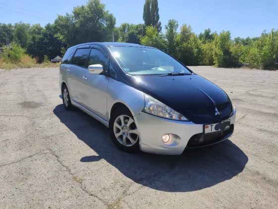 Mitsubishi Grandis 2005 год Рыбница Рыбница