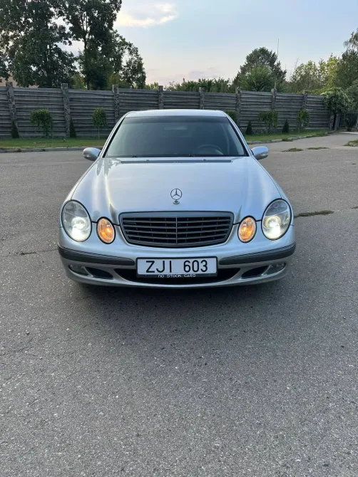 Mercedes E-Class 2004 год Тирасполь Тирасполь - изображение 1