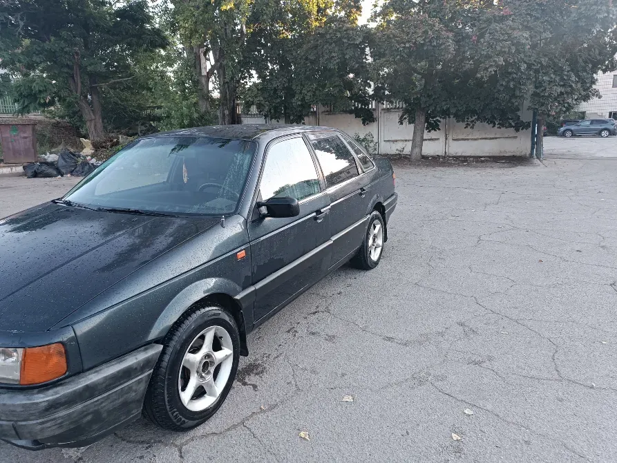 Volkswagen Passat 1992 год Дубоссары Дубоссары - изображение 3