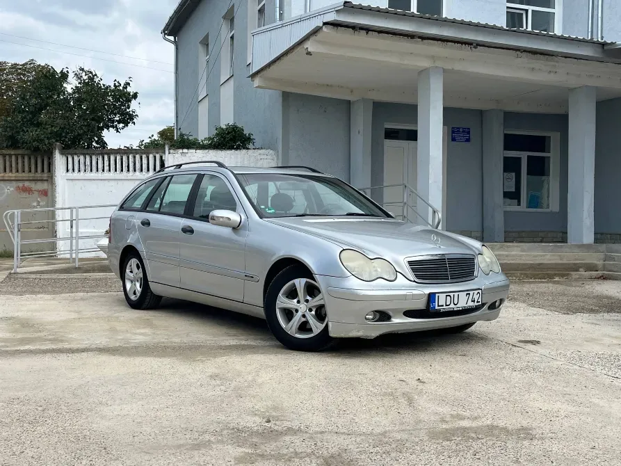 Mercedes C-Class 2004 год Дубоссары Дубоссары - изображение 1