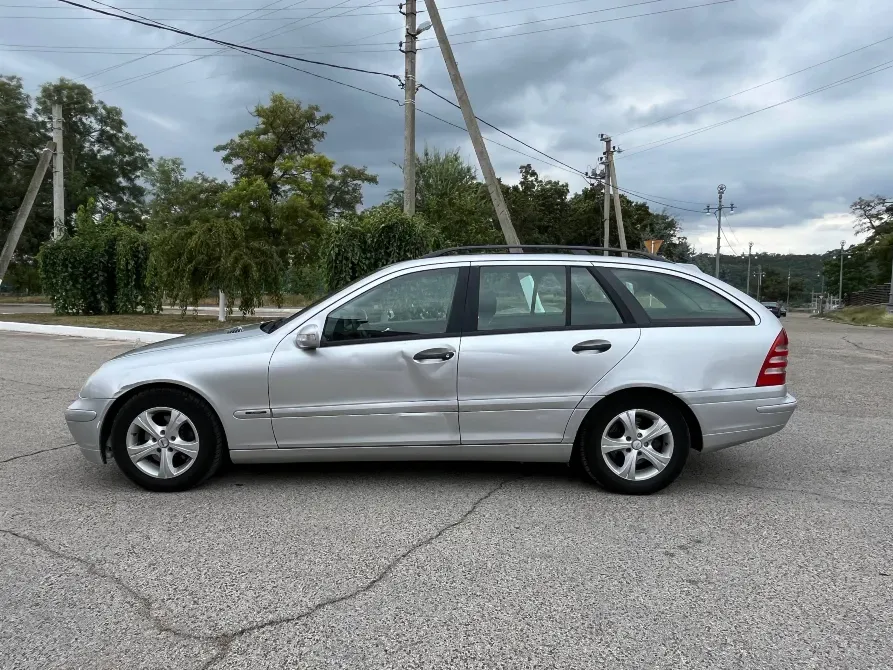 Mercedes C-Class 2004 год Дубоссары Дубоссары - изображение 4