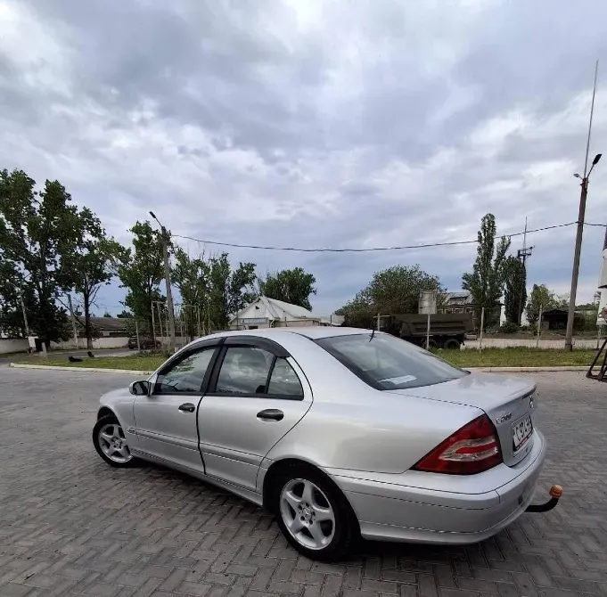 Mercedes C-Class 2005 год Тирасполь Тирасполь - изображение 4