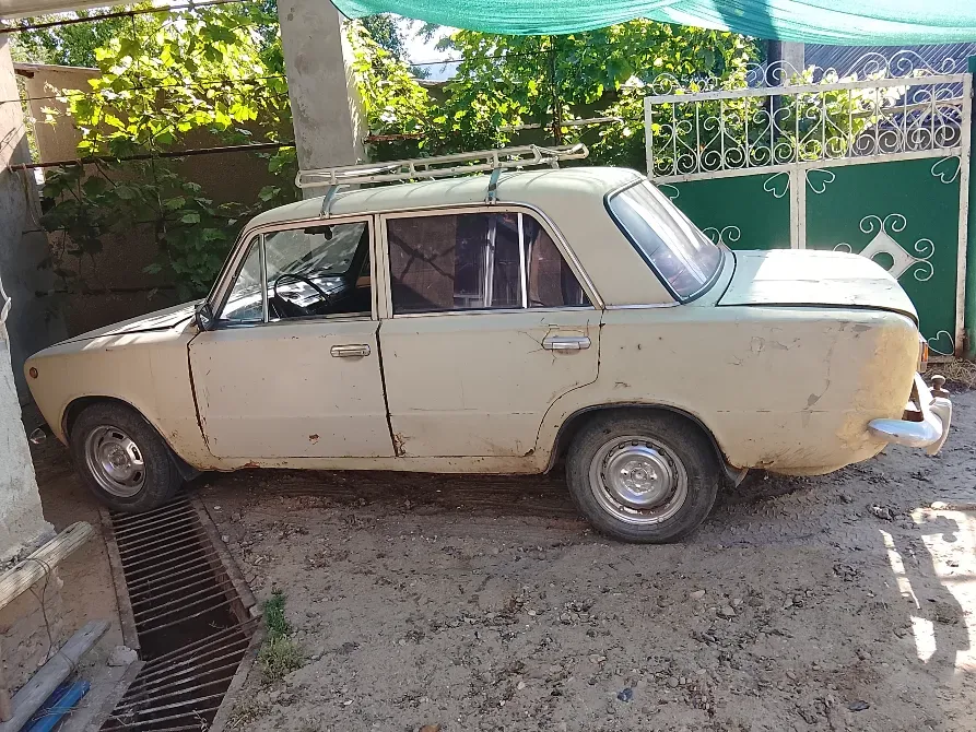 ВАЗ / Lada 2101 1977 год Каменка Каменка - изображение 2