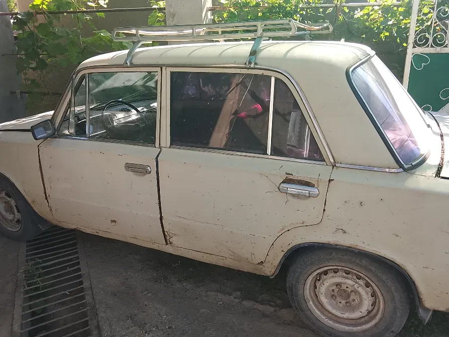 ВАЗ / Lada 2101 1977 год Каменка Каменка - изображение 8