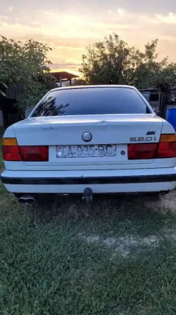 BMW 5 Series 1989 год Каменка Каменка