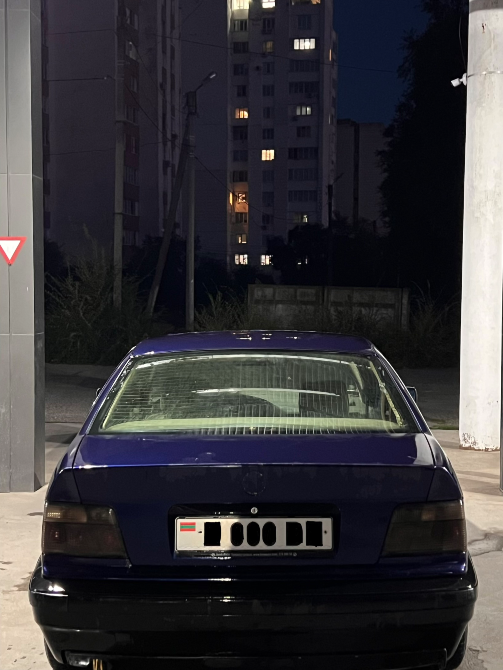 BMW 3 Series 1992 год Бендеры Бендеры - изображение 2