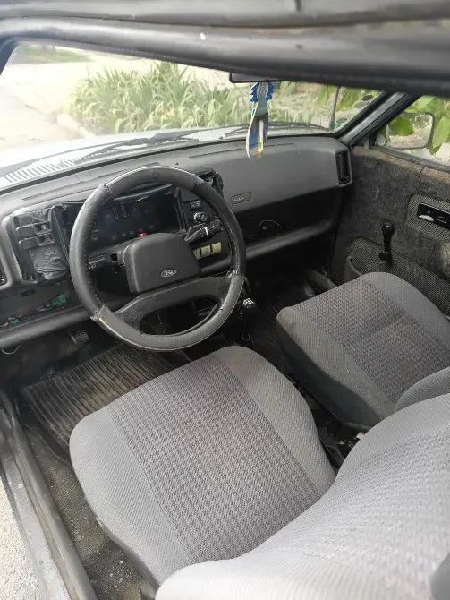 Ford Fiesta 1986 год Дубоссары Дубоссары - изображение 4