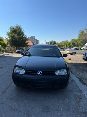 Volkswagen Golf 2004 год Тирасполь Тирасполь