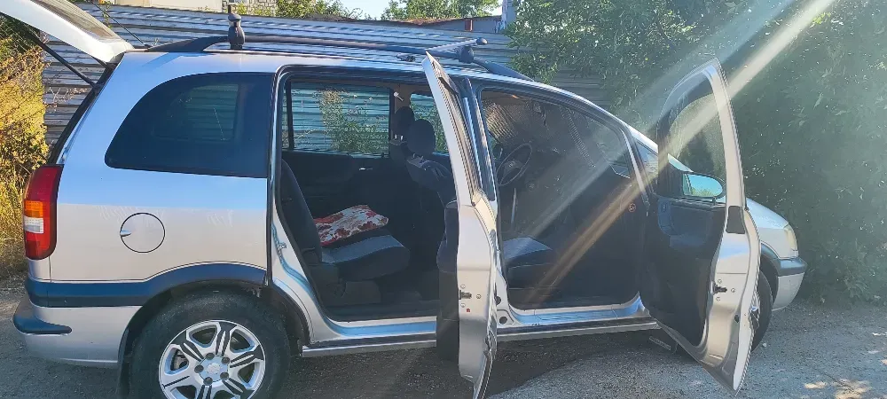 Opel Zafira 2002 год Тирасполь Тирасполь - изображение 7