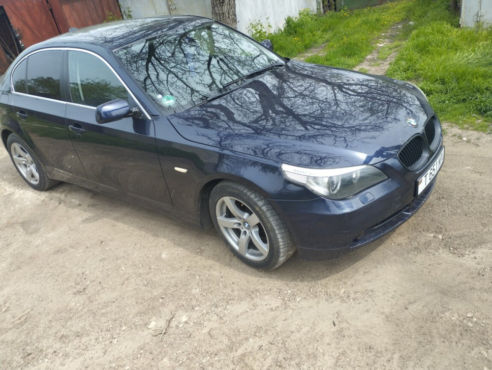BMW 5 Series 2004 год Бендеры Бендеры - изображение 1