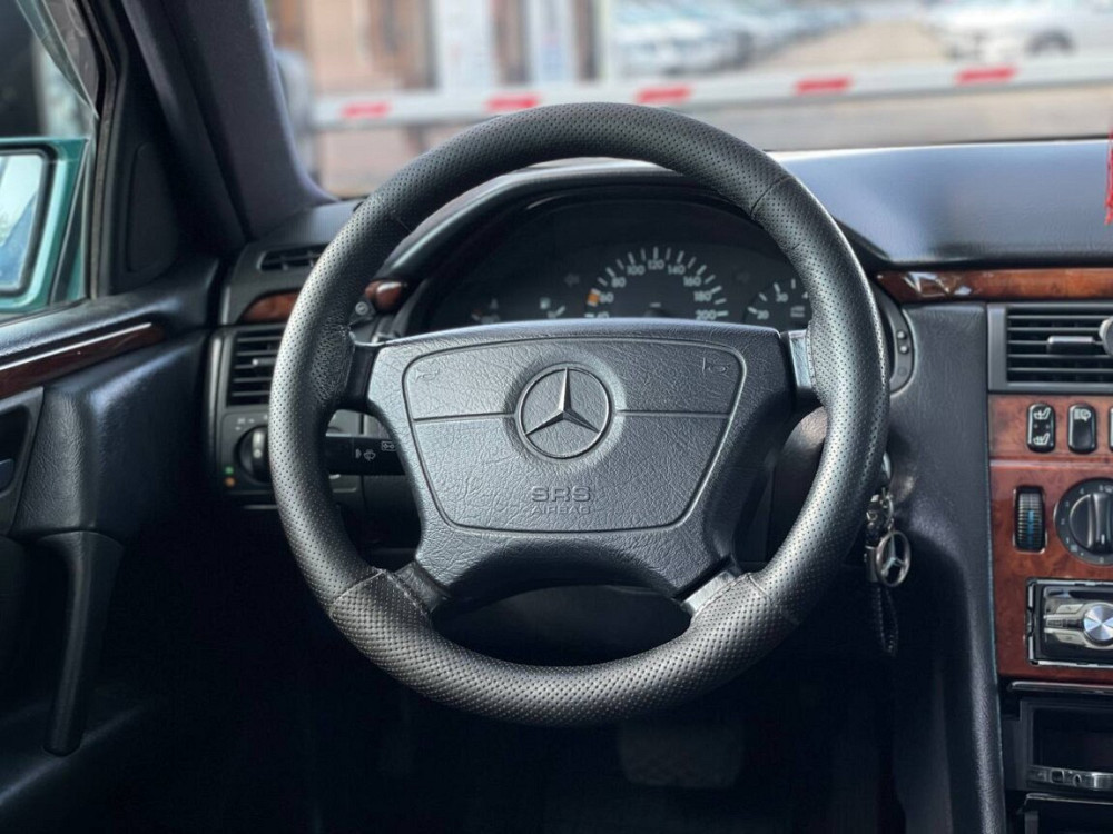 Mercedes E-Class 1998 год Тирасполь Тирасполь - изображение 10