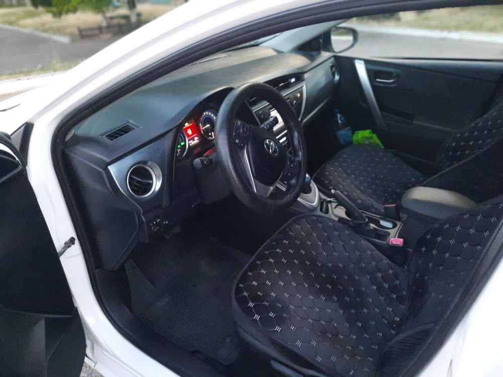 Toyota Auris 2014 год Тирасполь Тирасполь - изображение 6