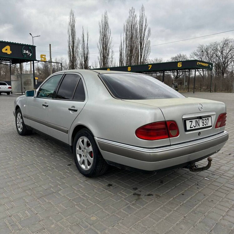 Mercedes E-Class 1997 год Тирасполь Тирасполь - изображение 2