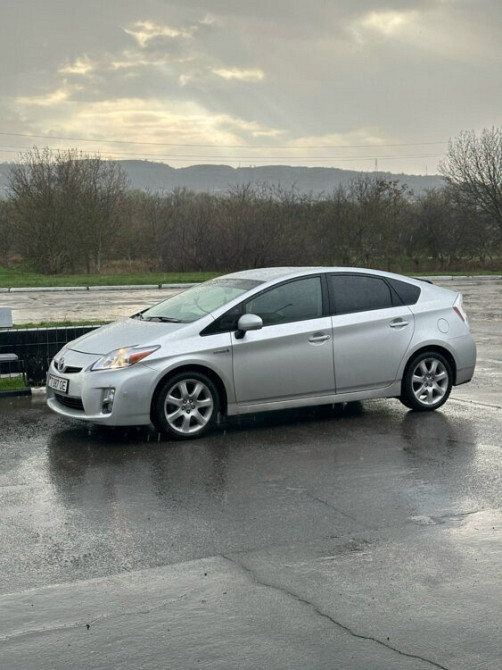 Toyota Prius 2011 an Rîbnița Rîbnița - fotografie 1