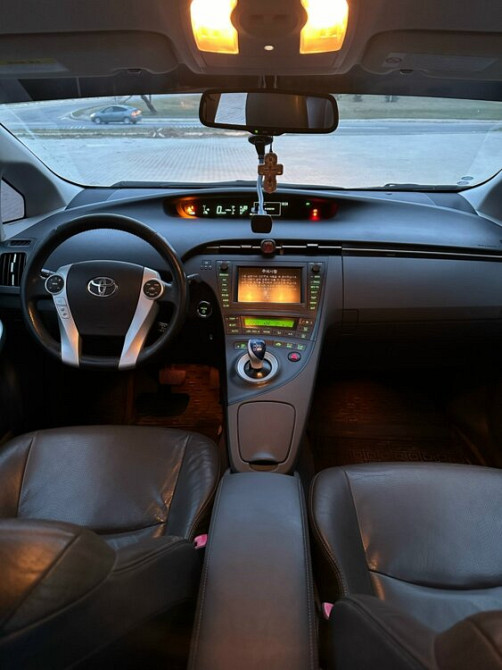 Toyota Prius 2011 an Rîbnița Rîbnița - fotografie 6