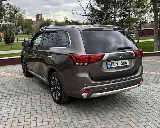 Mitsubishi Outlander 2018 год Тирасполь Тирасполь