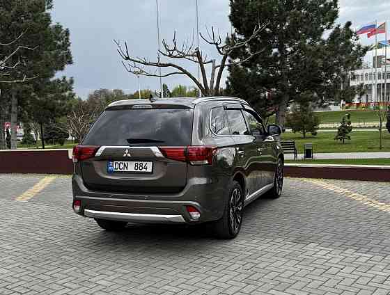 Mitsubishi Outlander 2018 год Тирасполь Тирасполь