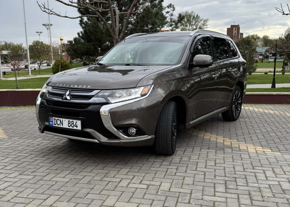 Mitsubishi Outlander 2018 год Тирасполь Тирасполь - изображение 1