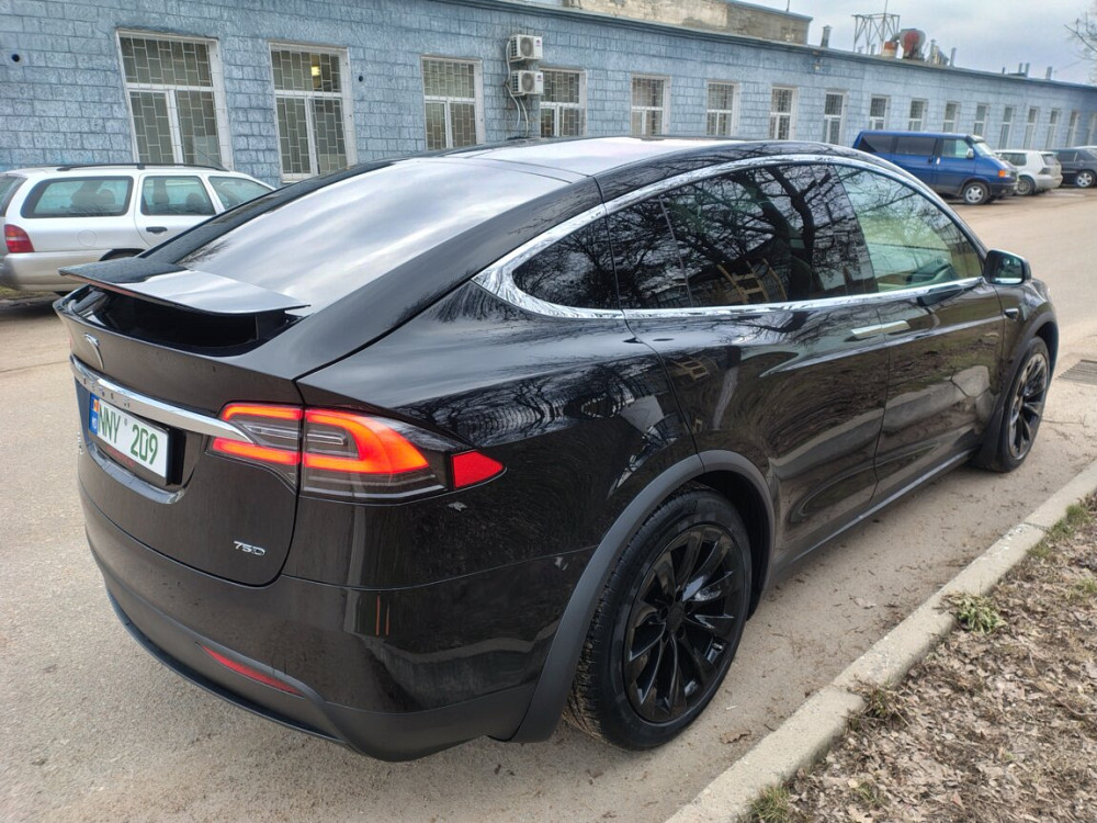 Tesla Model X 2018 год Тирасполь Тирасполь - изображение 5