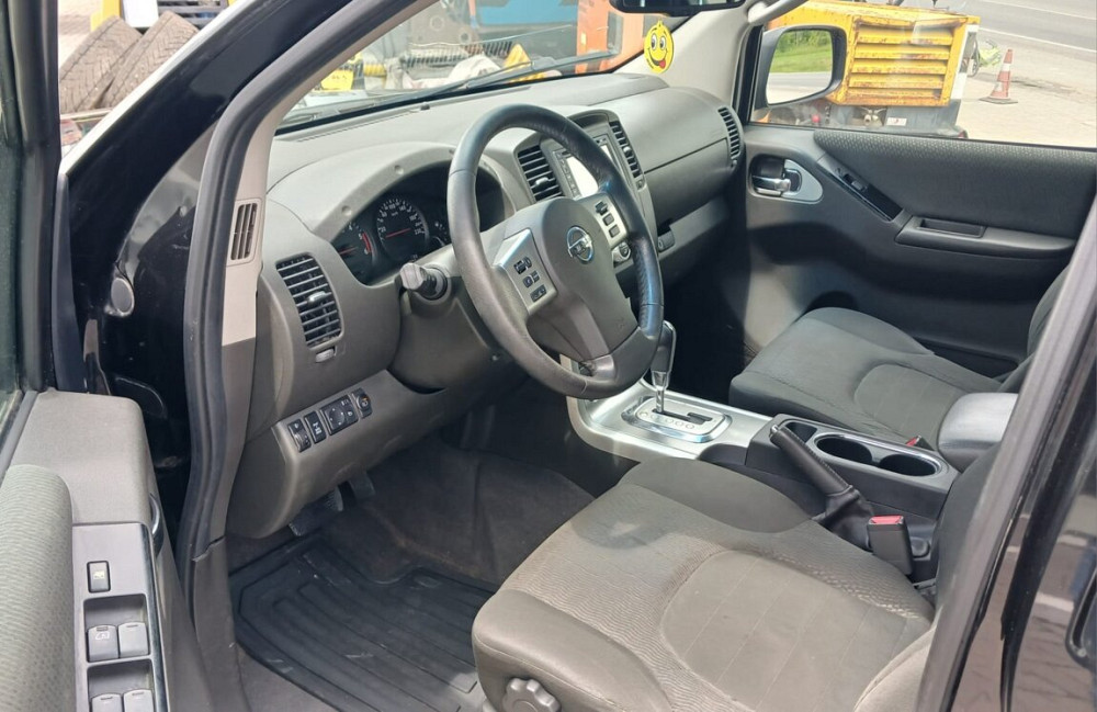 Nissan Navara 2013 год Бельцы Бельцы - изображение 10