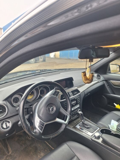 Mercedes C-Class 2012 год Тирасполь Тирасполь - изображение 8