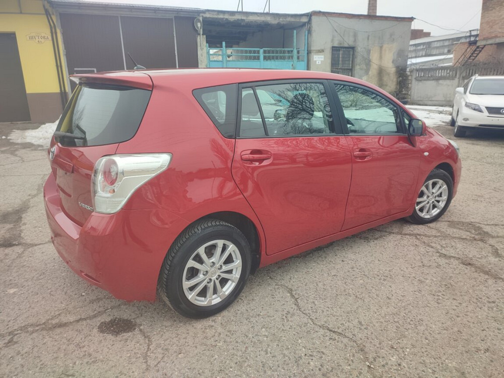 Toyota Verso 2010 год Тирасполь Тирасполь - изображение 5