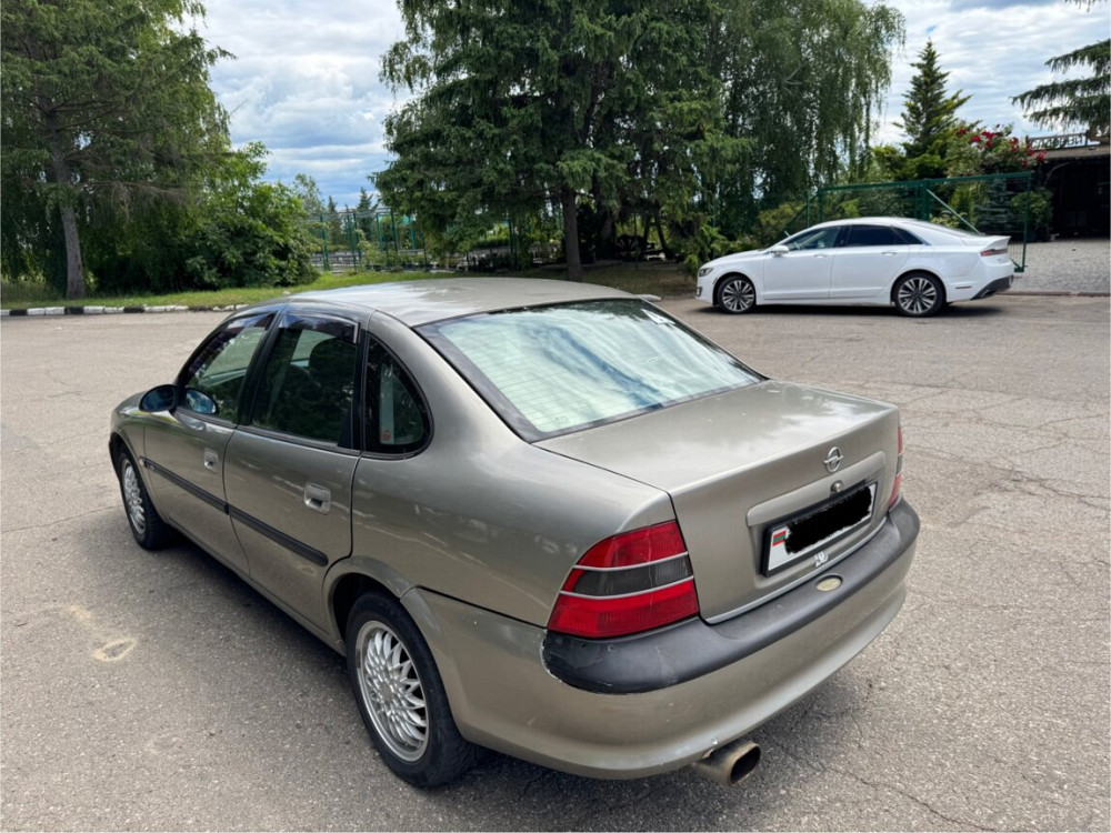 Opel Vectra 1996 год Тирасполь Тирасполь - изображение 6