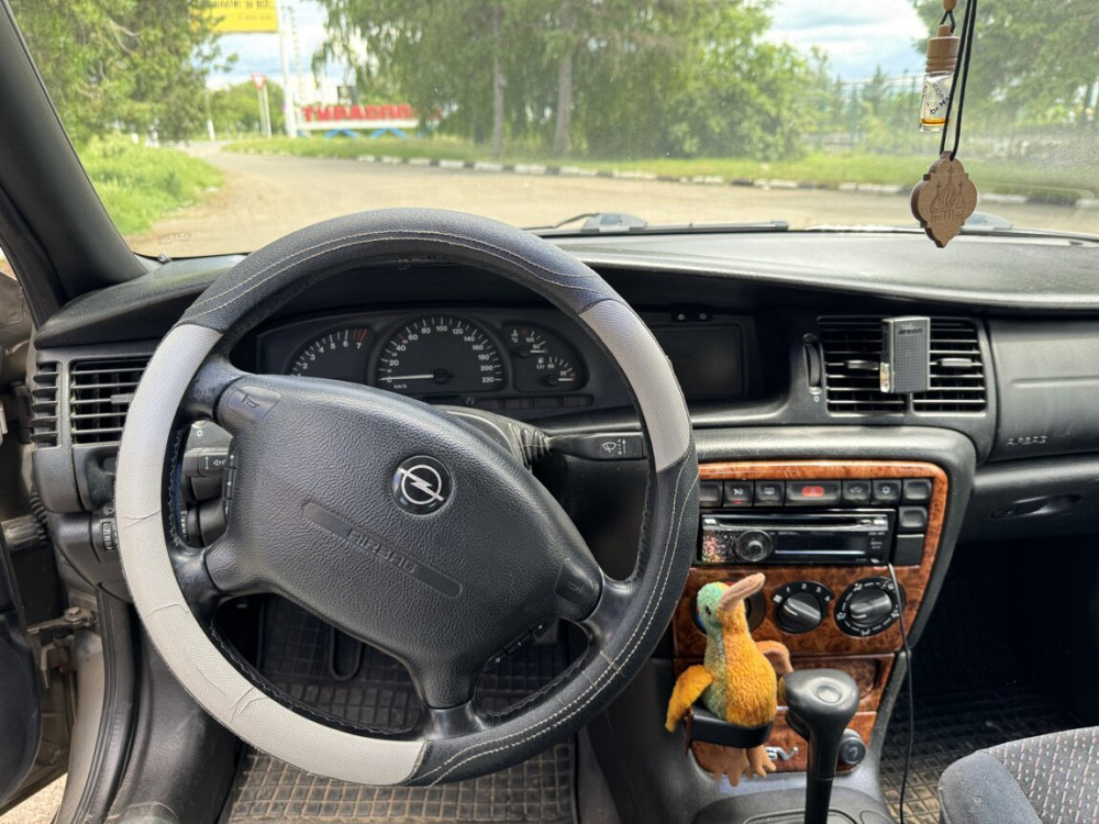 Opel Vectra 1996 год Тирасполь Тирасполь - изображение 8