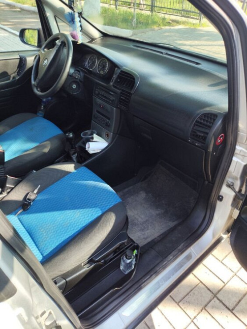 Opel Zafira 2003 год Тирасполь Тирасполь - изображение 4