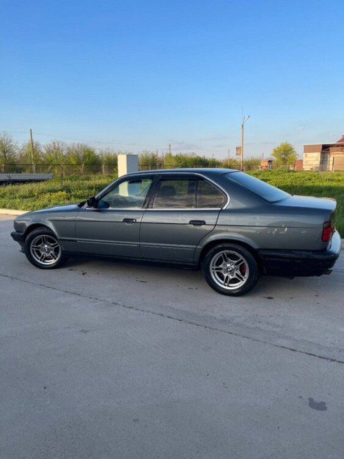 BMW 5 Series 1990 год Тирасполь Тирасполь - изображение 1