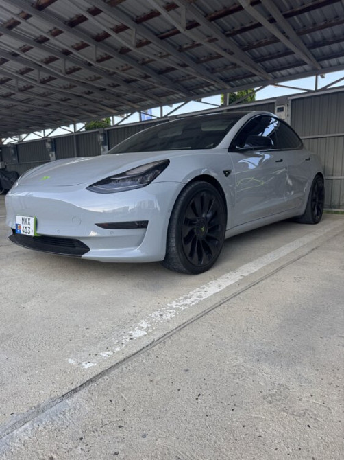 Tesla Model 3 2019 год Тирасполь Тирасполь - изображение 3