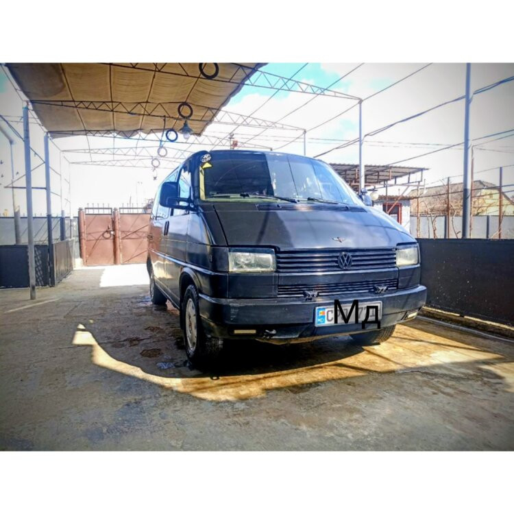 Volkswagen Caravelle 1993 год Тирасполь Тирасполь - изображение 1