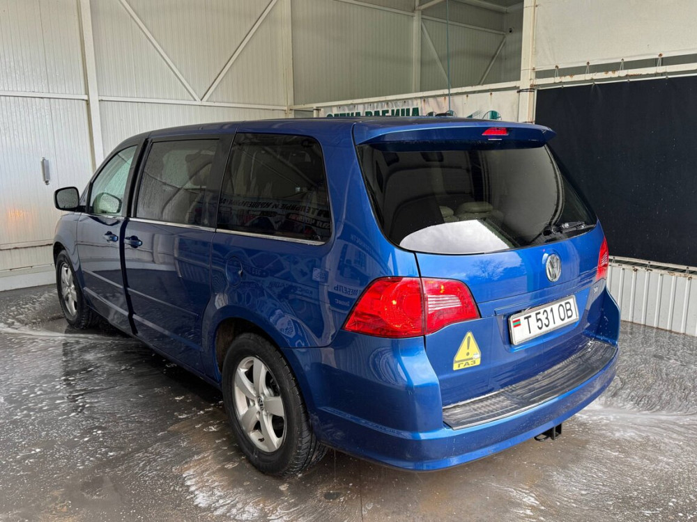 Volkswagen Touran 2011 год Слободзея Слободзея - изображение 5