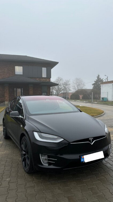 Tesla Model X 2018 год Тирасполь Тирасполь - изображение 2