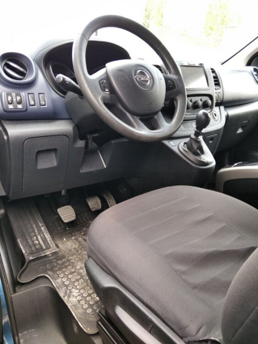 Opel Vivaro 2015 год Тирасполь Тирасполь - изображение 5