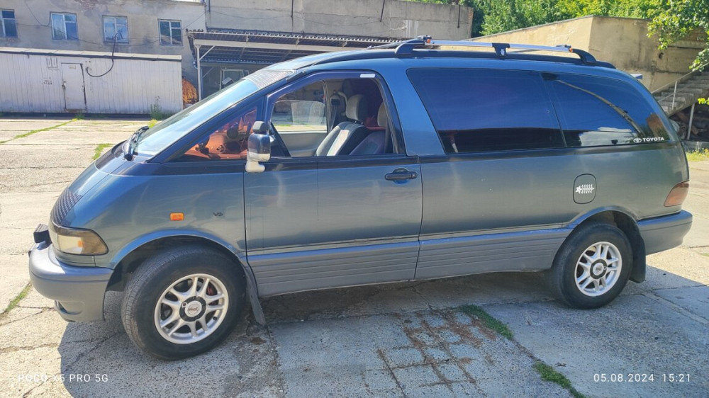 Toyota Previa 1994 год Тирасполь Тирасполь - изображение 2