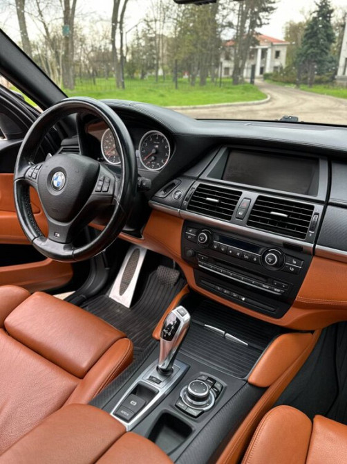 BMW X5 M 2011 an Tiraspol Tiraspol - fotografie 10