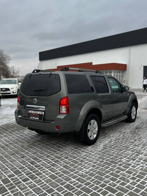 Nissan Pathfinder 2006 год Бендеры Бендеры - изображение 5