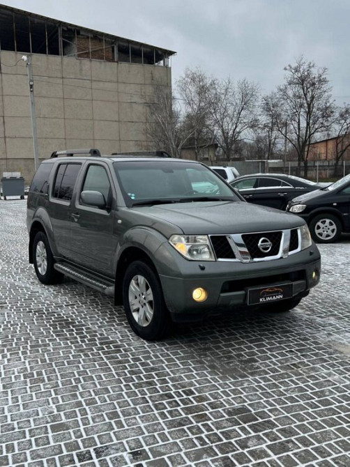 Nissan Pathfinder 2006 год Бендеры Бендеры - изображение 3
