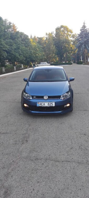 Volkswagen Polo 2015 год Слободзея Слободзея - изображение 1