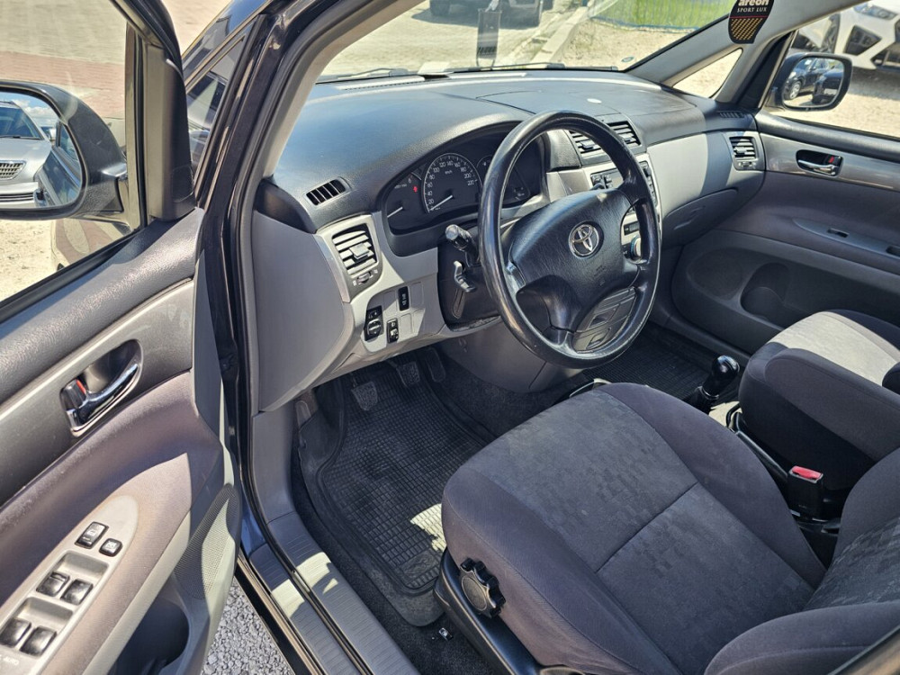 Toyota Avensis Verso 2003 год Тирасполь Тирасполь - изображение 5