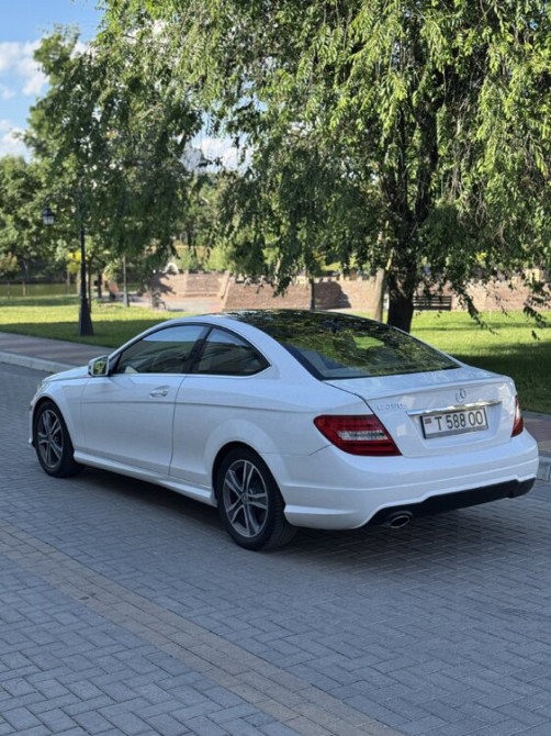 Mercedes C-Class 2012 год Тирасполь Тирасполь - изображение 8