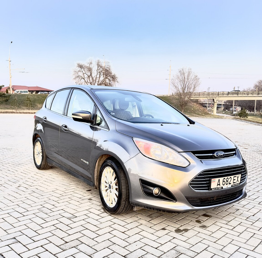 Ford C-MAX 2014 an Bender Bender - fotografie 4