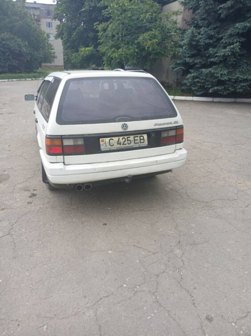 Volkswagen Passat 1993 год Тирасполь Тирасполь - изображение 4