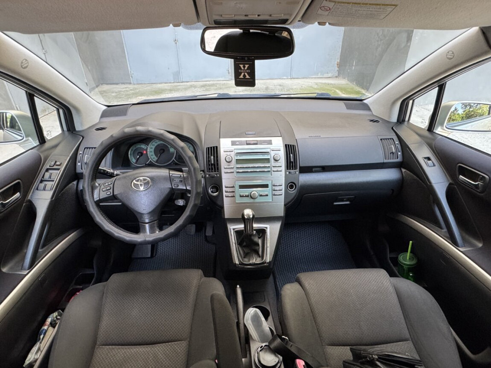 Toyota Avensis Verso 2005 год Дубоссары Дубоссары - изображение 10