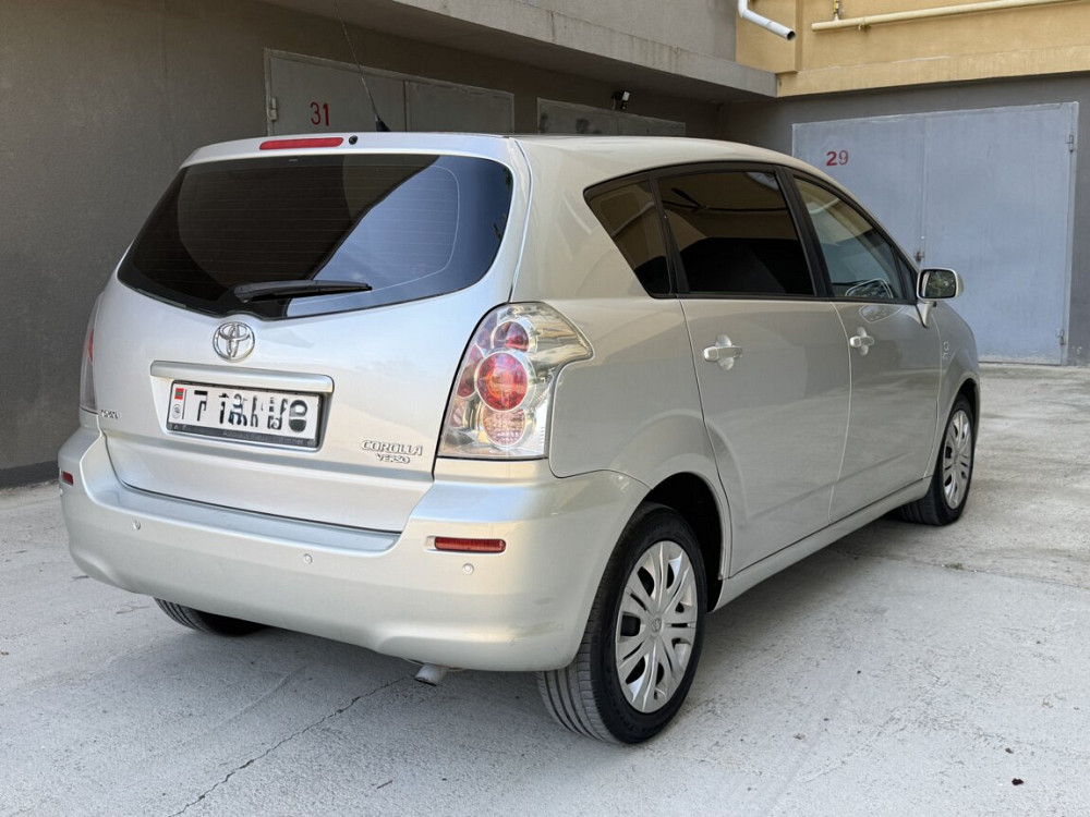 Toyota Avensis Verso 2005 год Дубоссары Дубоссары - изображение 6