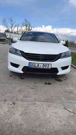 Honda Accord 2014 год Резина Резина