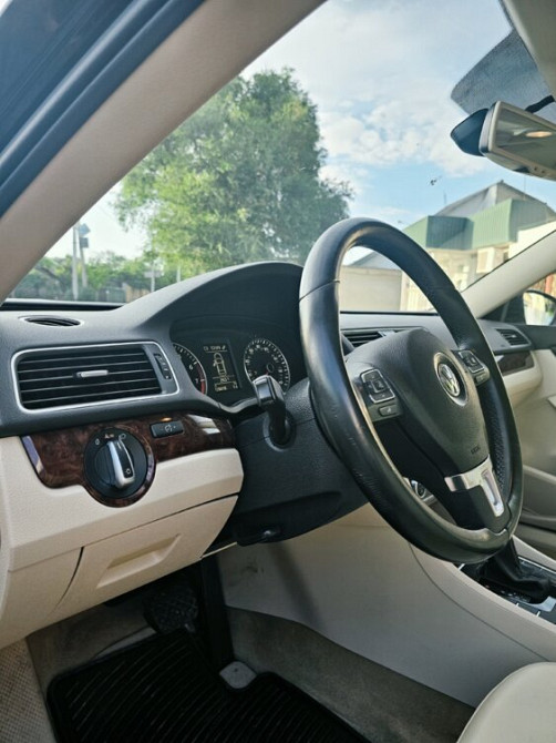 Volkswagen Passat 2012 год Тирасполь Тирасполь - изображение 6