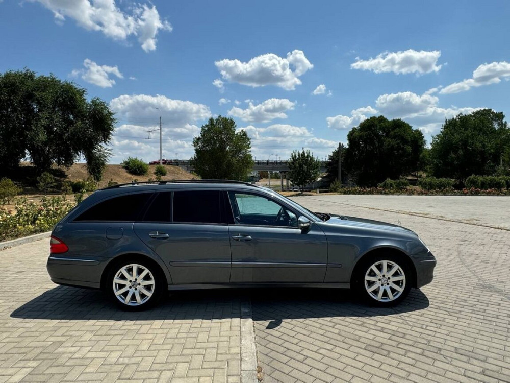 Mercedes E-Class 2006 год Тирасполь Тирасполь - изображение 3